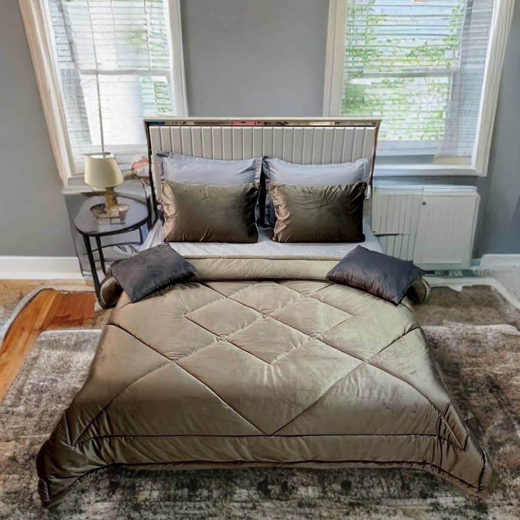 رنگ طوسی خاکی